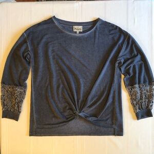Wrangler Blue Tie Front Tee w/Long Sleeve Lace Accents Size XL